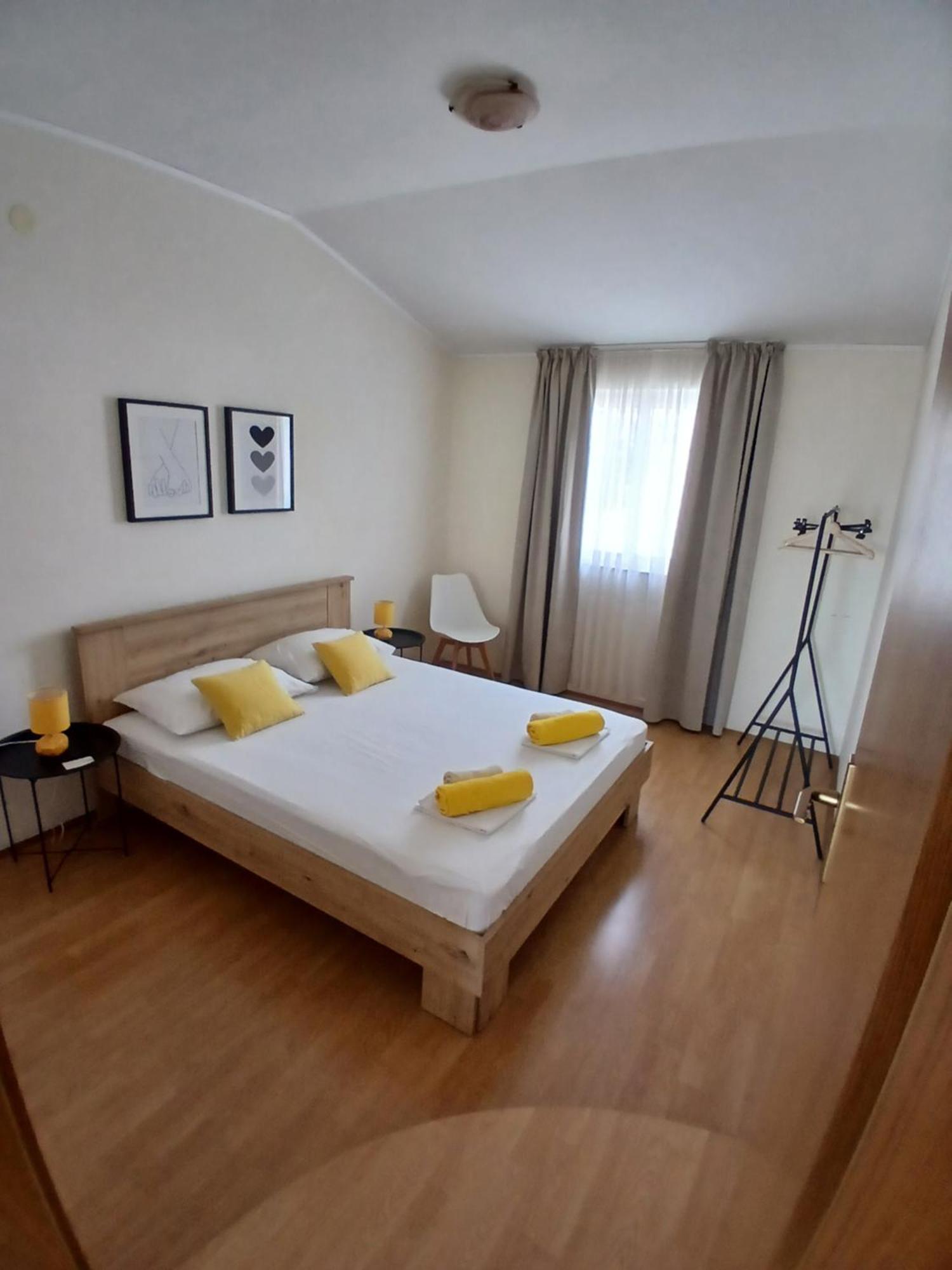 Apartmani Fani 2 Min Walking From Sea Orebić Eksteriør bilde