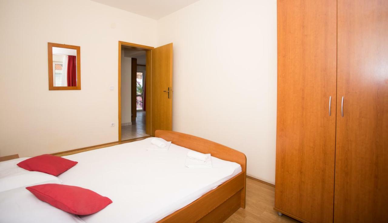 Apartmani Fani 2 Min Walking From Sea Orebić Eksteriør bilde